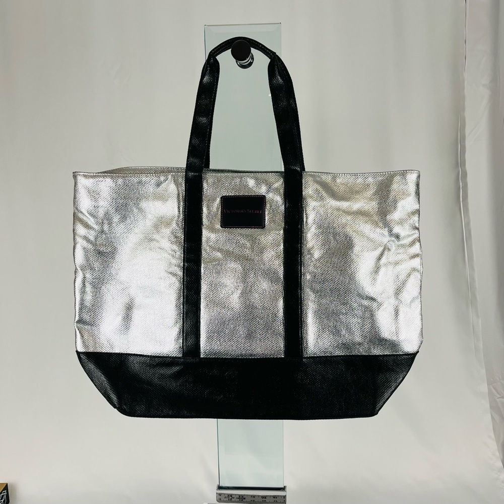 NWOT Victoria's Secret Limited Edition Weekender Tote Bag XL Silver Black